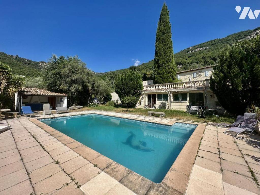 Maison à vendre, 282m², LE BAR SUR LOUP
