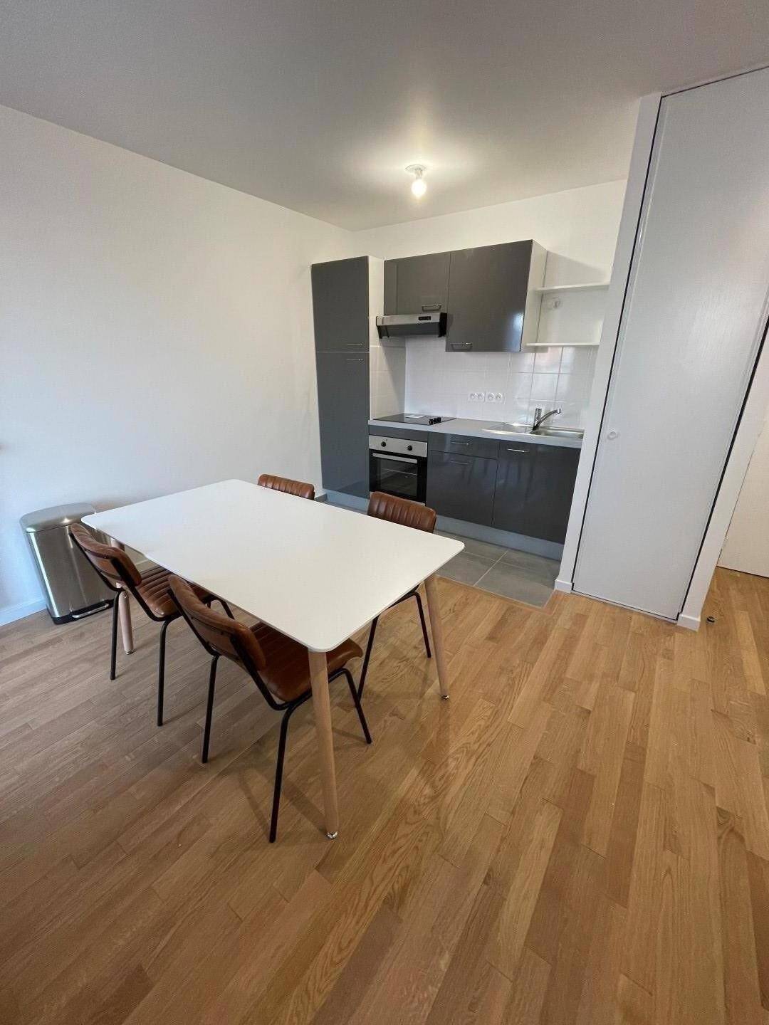Maison à louer, 50m², RUEIL MALMAISON