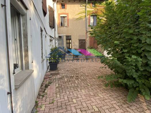 Immeuble à vendre 210 000 € 255 m² Lunéville 54300