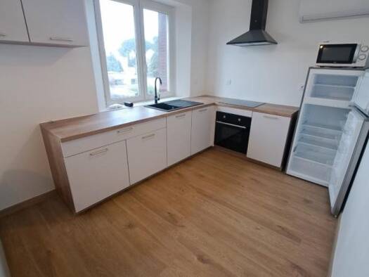 Appartement à louer 595 € 2 pièces 1 chambre 35 m² 2ème étage Peripherie Tain-l'Hermitage 26600