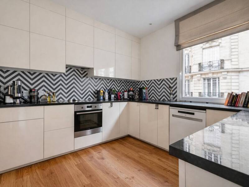 Maison à louer, 126m², PARIS 15E