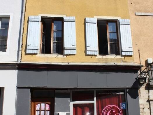 Immeuble à vendre 129 000 € 83 m² Centre Ville Tournus 71700