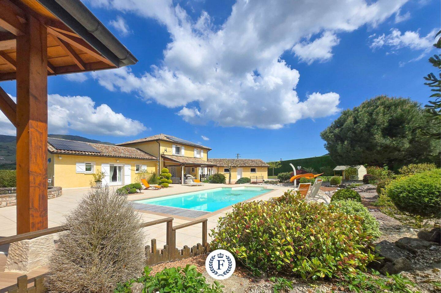 Maison à vendre, 250m², SAINT DIDIER SUR BEAUJEU
