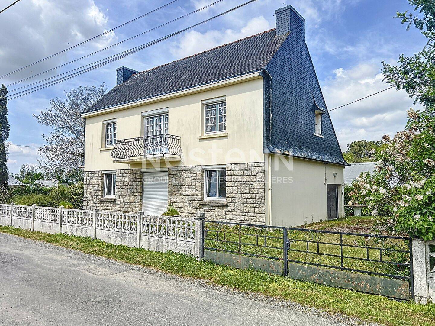 Maison à vendre, 131m², SURZUR
