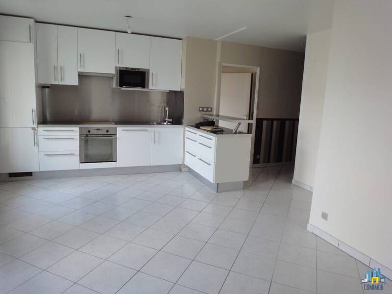 Maison à louer, 52m², COURBEVOIE