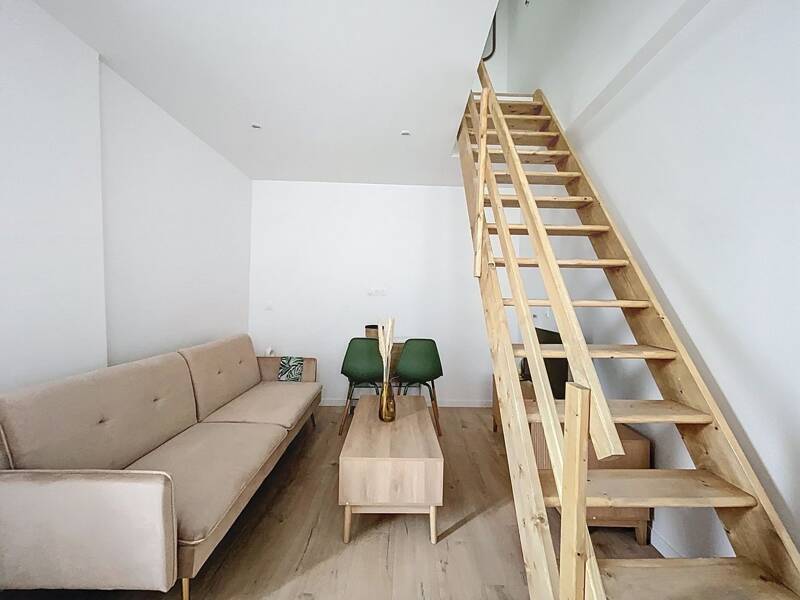 Maison à louer, 24m², PARIS 18E