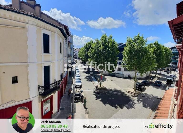 Appartement à vendre 493 500 € 4 pièces 3<br/>chambres 76,4 m²<br/>superficie 2ème<br/>étage Centre Ville Saint-Jean-de-Luz 64500