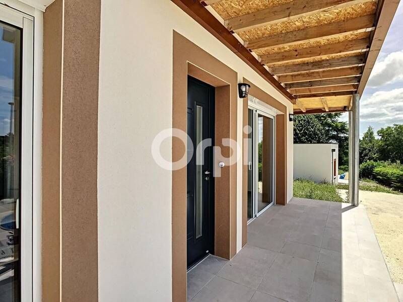 Maison à louer, 67m², CHAMPCEVINEL