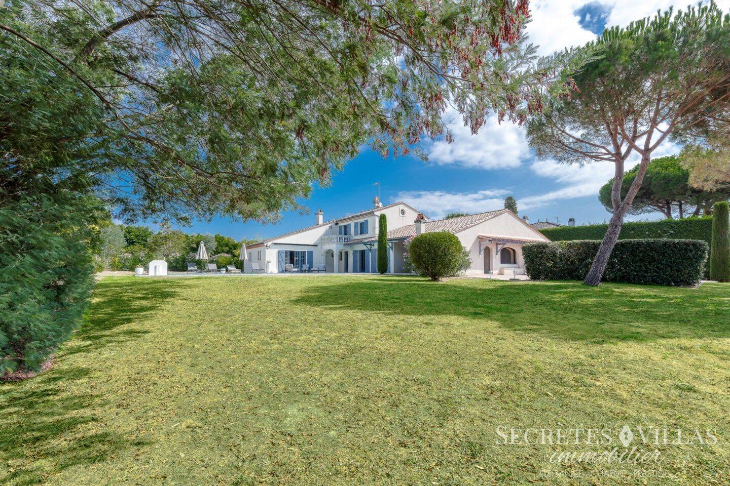 Maison à vendre, 270m², LATRESNE