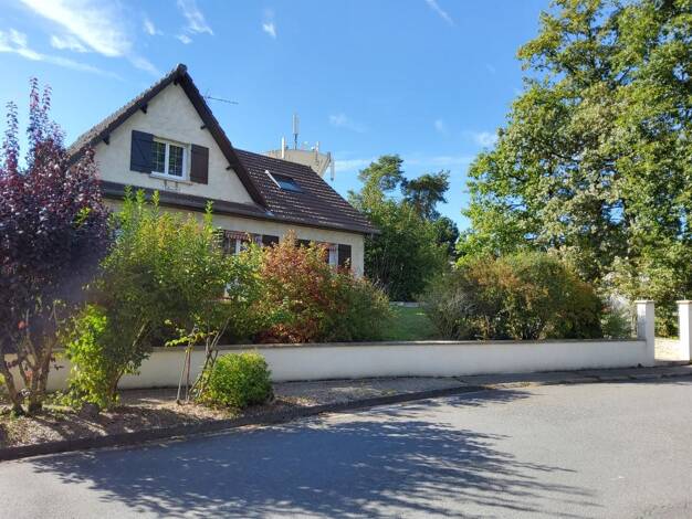 Maison à vendre 350 000 € 6 pièces 4 chambres 160 m² 1 028 m² de terrain Cramant 51530