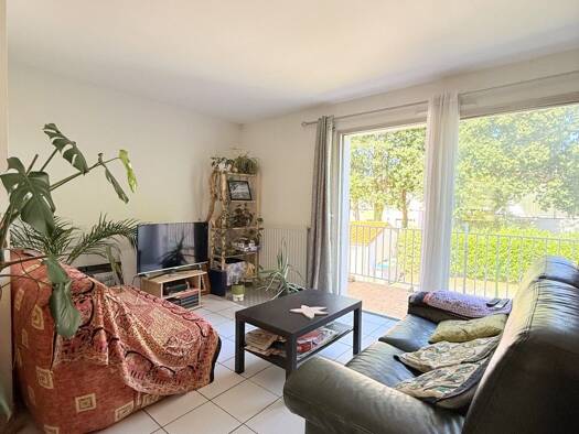 Appartement à vendre 180 200 € 3 pièces 2 chambres 74 m² Étage 1/1 Beautour Vertou 44120