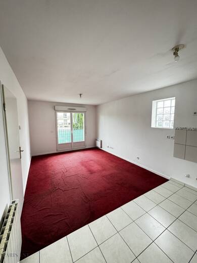 Appartement à louer 850 € 2 pièces 1 chambre 39 m² Étage 1/3 Mitry Mory 77290