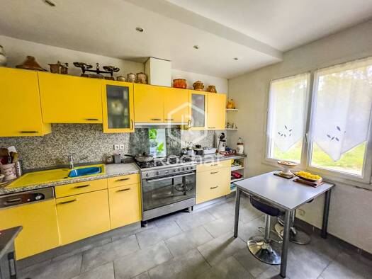 Achat Bras 83149 dès 49 500€ : 32 annonces