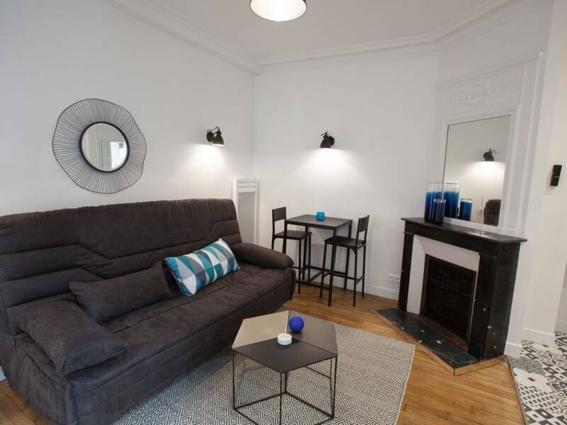 Maison à louer, 22m², PARIS 18E