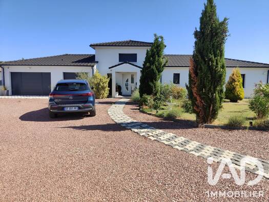 Maison à vendre 428 500 € 6 pièces 5 chambres 185 m² 1 745 m² de terrain Saint-Martin-Petit 47180