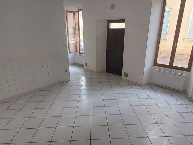 Maison à louer 600 € 3 pièces 2 chambres 62 m² Villemur-sur-Tarn 31340