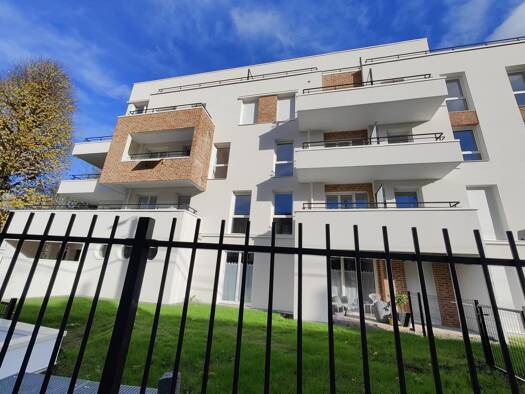 Appartement à louer 760 € 2 pièces 1 chambre 46 m² 3ème étage Kuhlmann Loos 59120