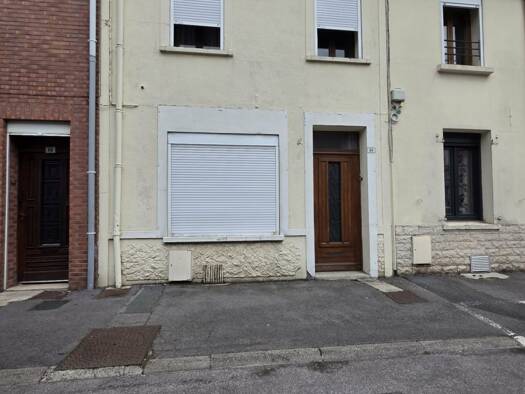 Maison de ville à vendre 99 000 € 5 pièces 2 chambres 93 m² 276 m² de terrain La Sentinelle 59174