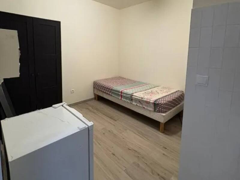 Maison à louer, 0m², PARIS 18E