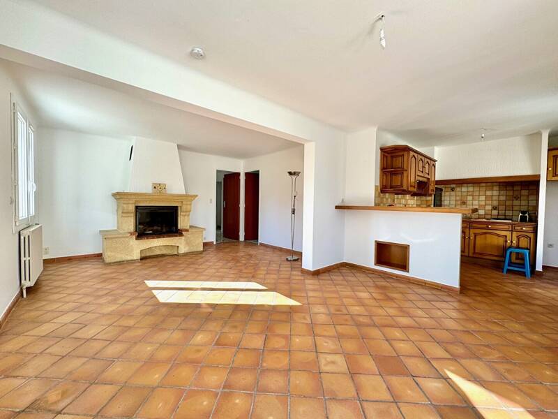 Maison à louer, 105m², SENAS