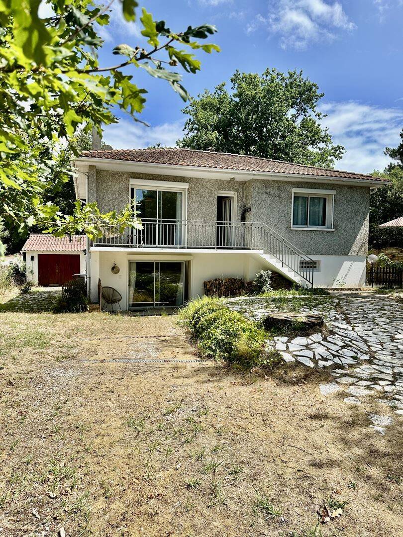 Maison à vendre, 140m², SOULAC SUR MER