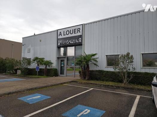 Local commercial à louer 2 900 € La Voulte-sur-Rhône 07800