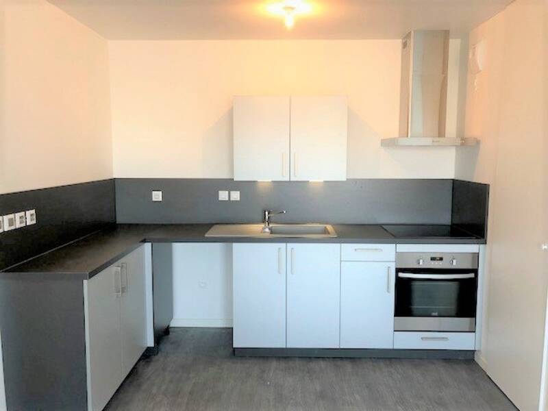 Maison à louer, 59m², BEZANNES