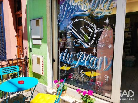 Boutique à vendre 55 000 € 80 m² de surface de vente Plascassier Grasse 06130