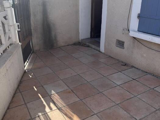 Maison à vendre 285 000 € 5 pièces 3 chambres 136,11 m² 170 m² de terrain Gignac-la-Nerthe 13180