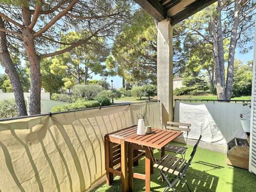 Appartement à vendre 329 000 € 2 pièces 1 chambre 45 m² Étage 2/2 Villeneuve-Loubet 06270