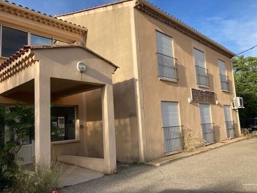 Local commercial à louer 1 730 € Roseraie-Aqueduc Carpentras 84200