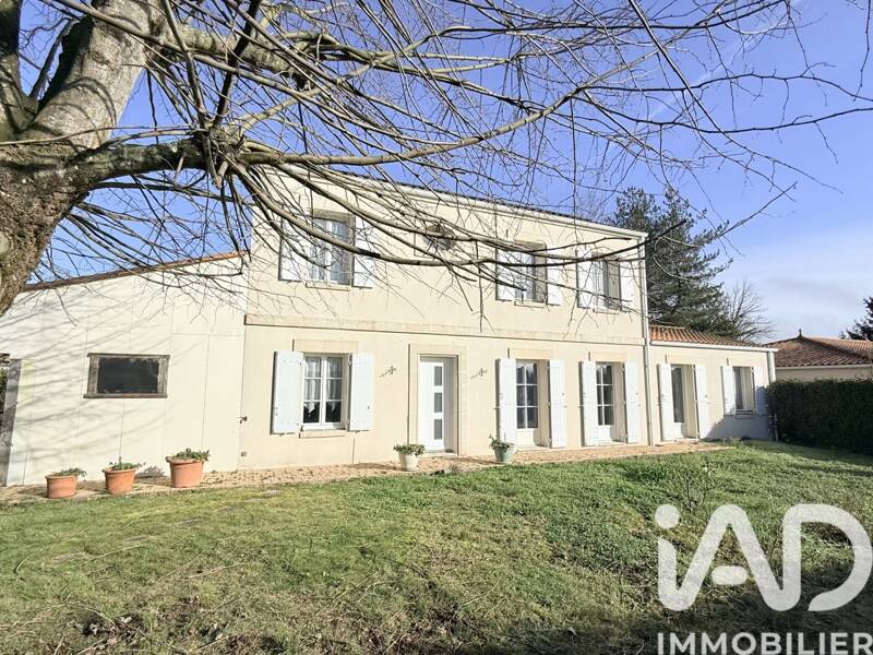 Maison à vendre, 135m², SAINT GENIS DE SAINTONGE