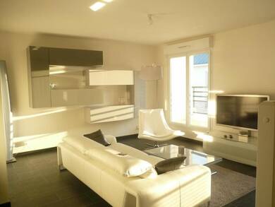 Duplex à louer 1 370 € 3 pièces 2 chambres 70 m² Étage 2/4 Centre Ville Ézanville 95460