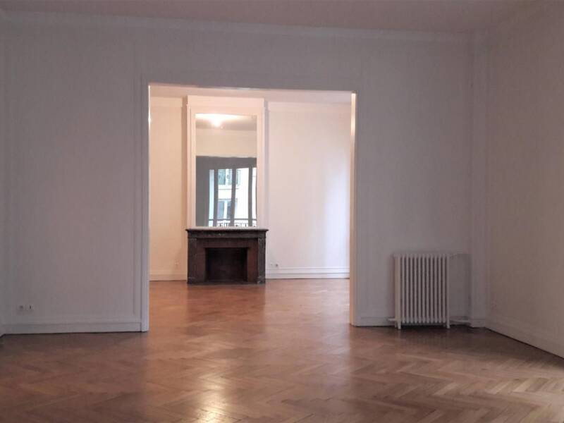 Maison à louer, 312m², PARIS 16E