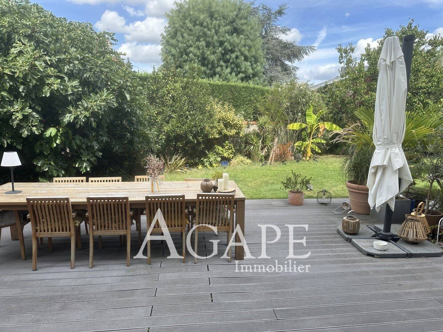 Maison à vendre, 222m², SAINT MAUR DES FOSSES