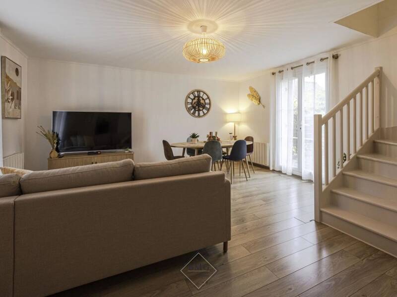 Maison à louer, 110m², MAGNY LE HONGRE