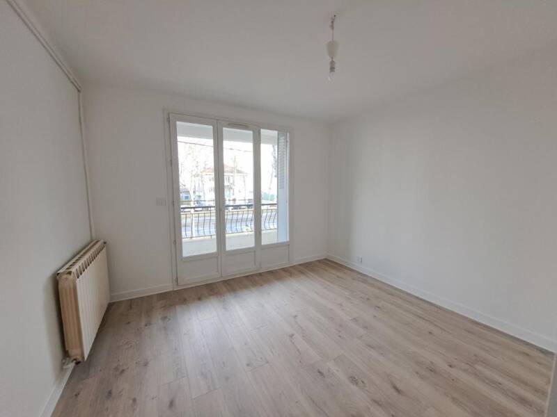 Maison à louer, 68m², ECHIROLLES