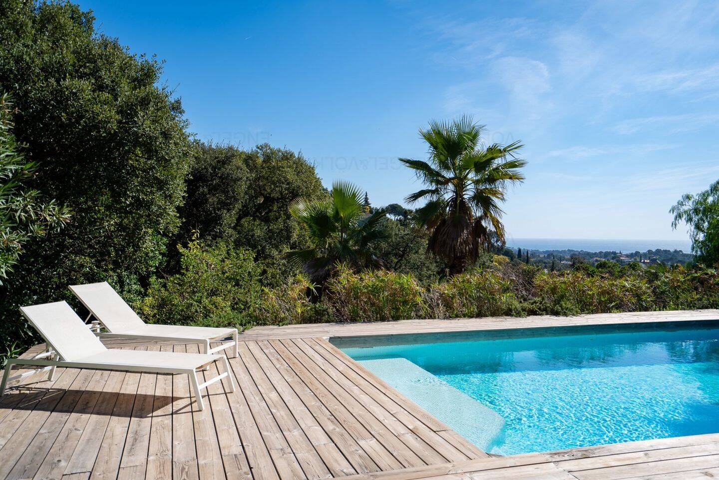 Maison à vendre, 140m², LA CROIX VALMER