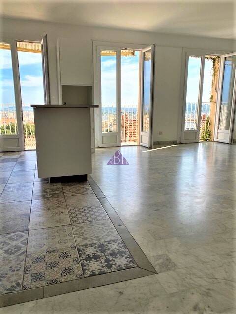 Maison à louer, 66m², HYERES