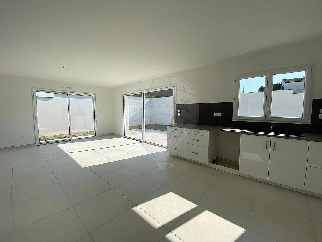 Maison à vendre, 105m², VAUX SUR MER