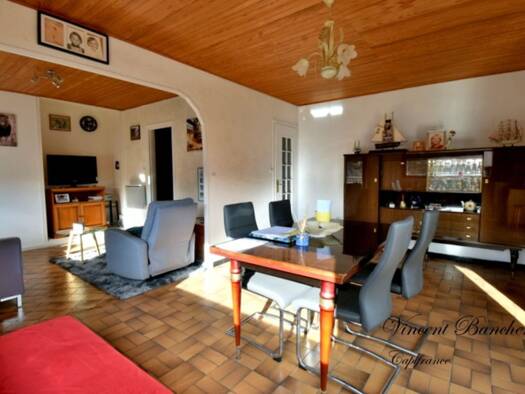 Duplex à vendre 280 000 € 4 pièces 2 chambres 105 m² Étage 1/2 Amancy 74800