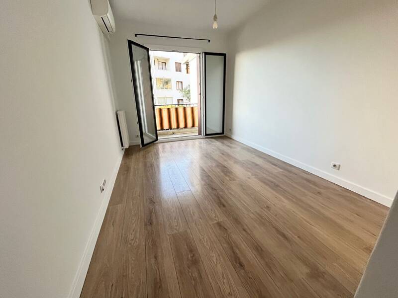 Maison à louer, 61m², NICE