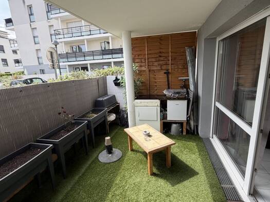 Appartement à vendre 199 000 € 3 pièces 2 chambres 56 m² RDC/3 Plaine Est Châteauneuf-les-Martigues 13220