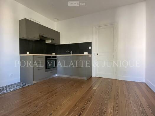 Appartement à louer 586 € 2 pièces 1 chambre 43,6 m² 1er étage Ambérieu-en-Bugey 01500