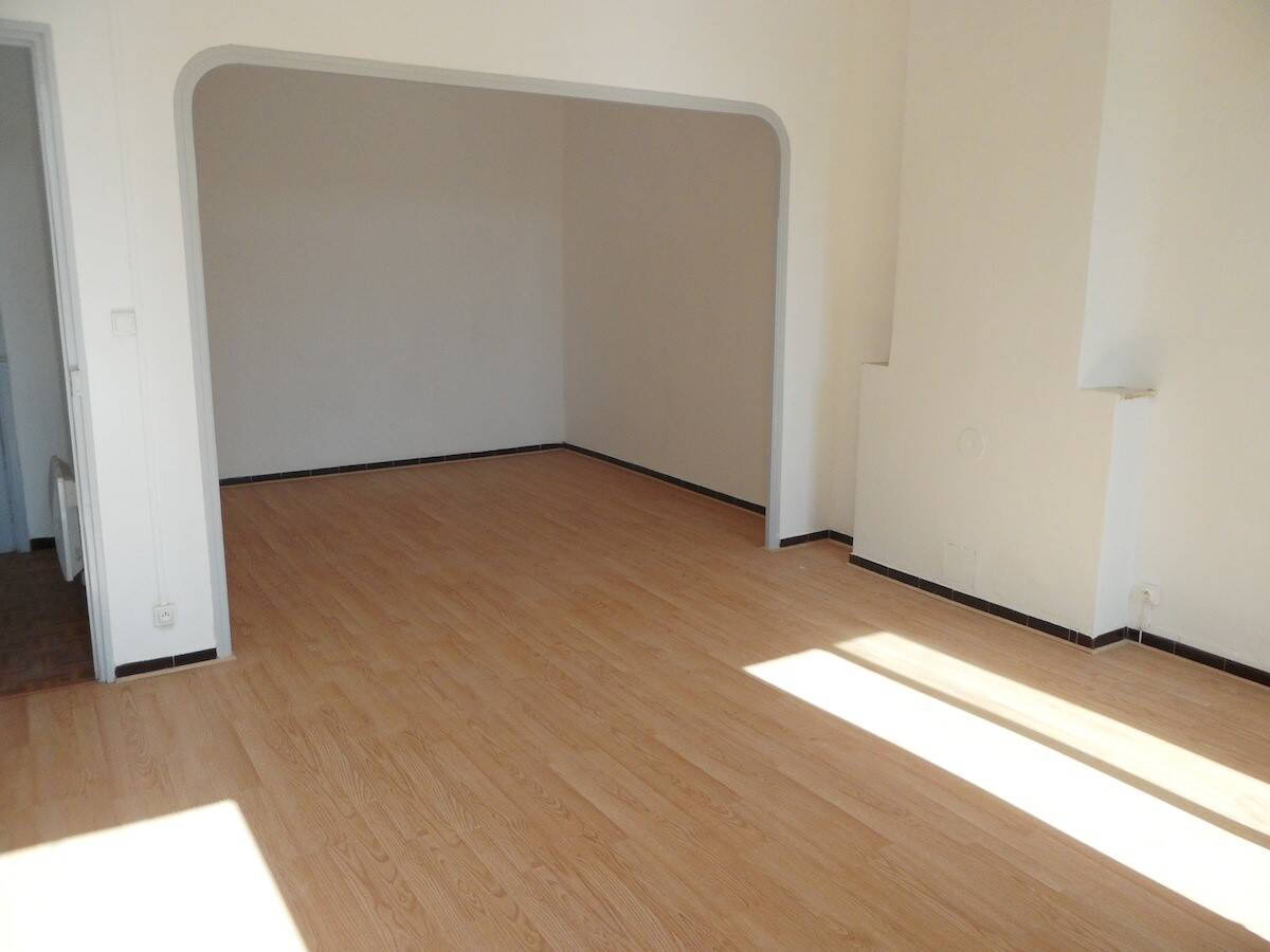 Maison à louer, 47m², HYERES