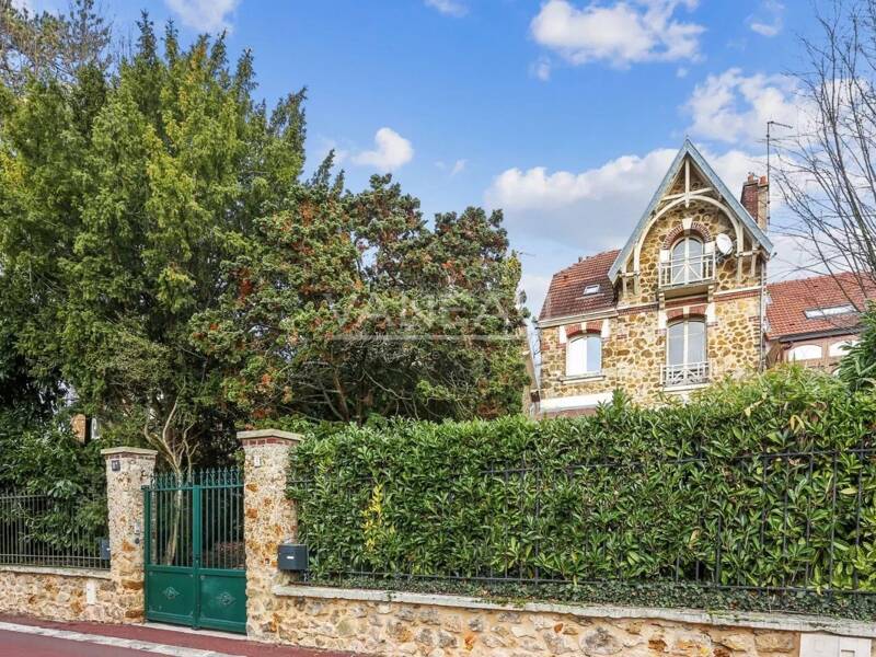 Maison à vendre, 143m², SEVRES