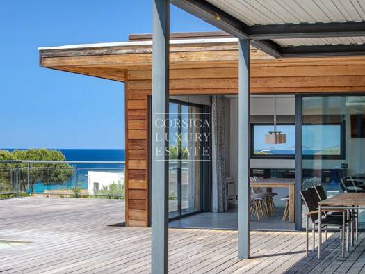 Maison de plain-pied à vendre - Neuf 2 980 000 € 8 pièces 6 chambres 320 m² 2 100 m² de terrain Pietrosella 20166