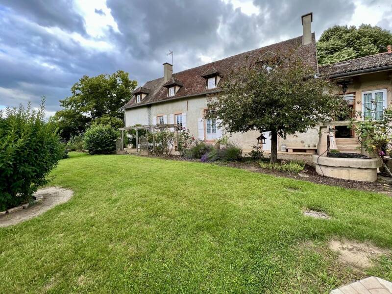 Maison à vendre, 292m², TOURNUS