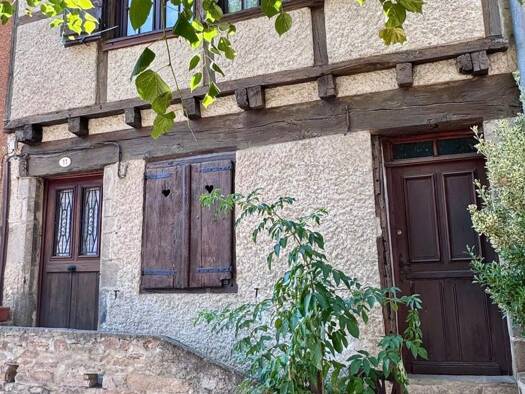 Maison à vendre 75 000 € 5 pièces 3 chambres 93 m² Blesle 43450