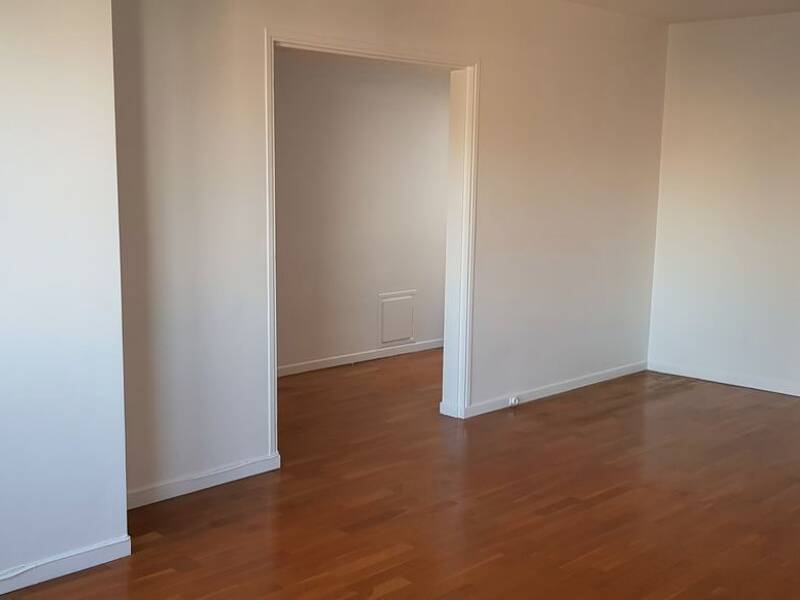 Maison à louer, 59m², PARIS 18E